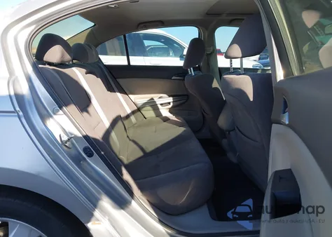 2008 Honda Accord 2.4 Ex z USA, uszkodzony, nr VIN JHMCP26738C009356